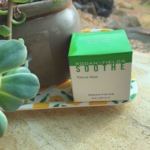 NIB 💚LAST CHANCE💚Rodan + Fields Soothe Rescue Mask
